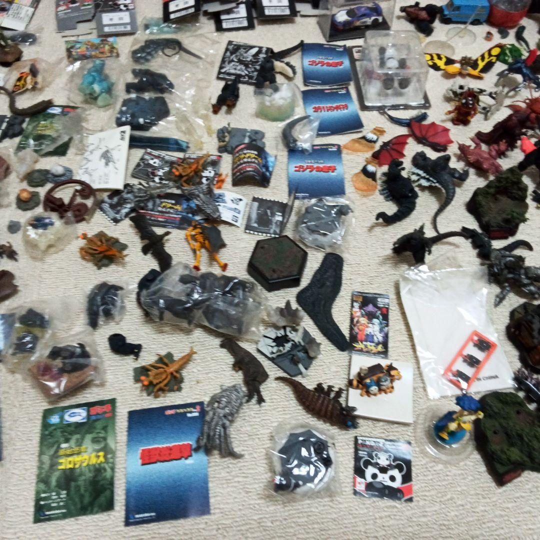 d*7様 【ジャンク品】ゴジラのフィギュア 大量まとめ売り
