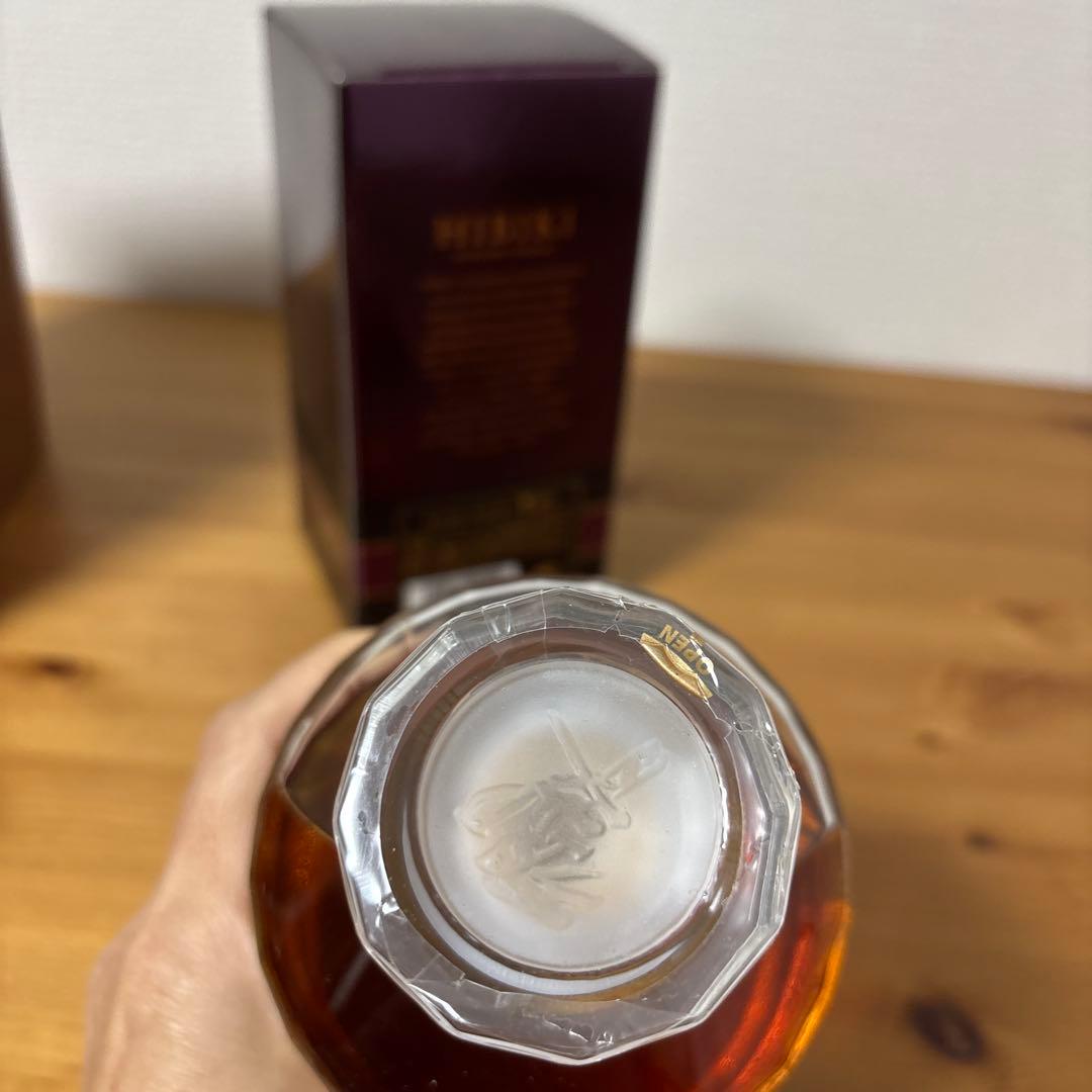 サントリーウイスキー響17年　箱付き　未開栓　終売品