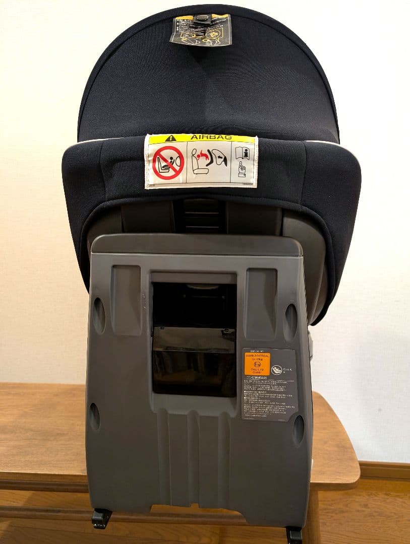 美品 Combi コンビ クルムーヴスマート ISOFIX CG-UIG 取説付