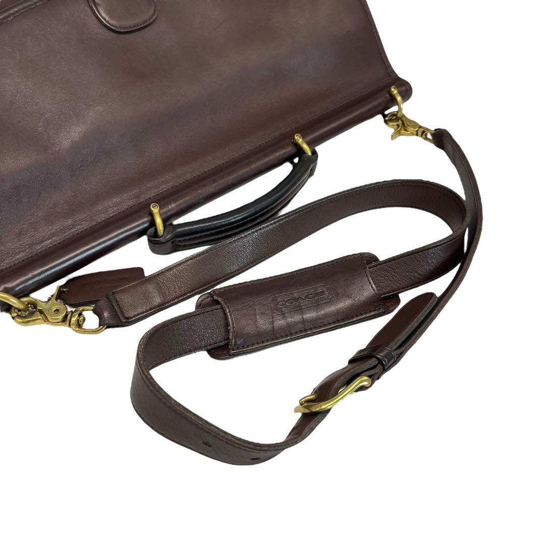 コーチ　ビジネスバッグ　ショルダーバッグ　肩掛け　斜め掛け　5266