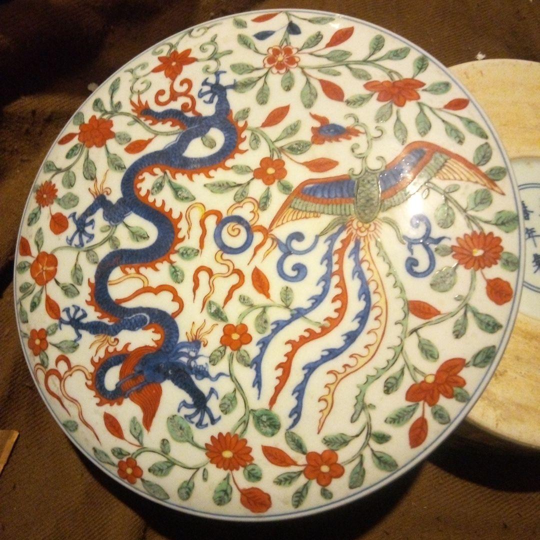 中国陶磁器　明萬歴赤絵　合子