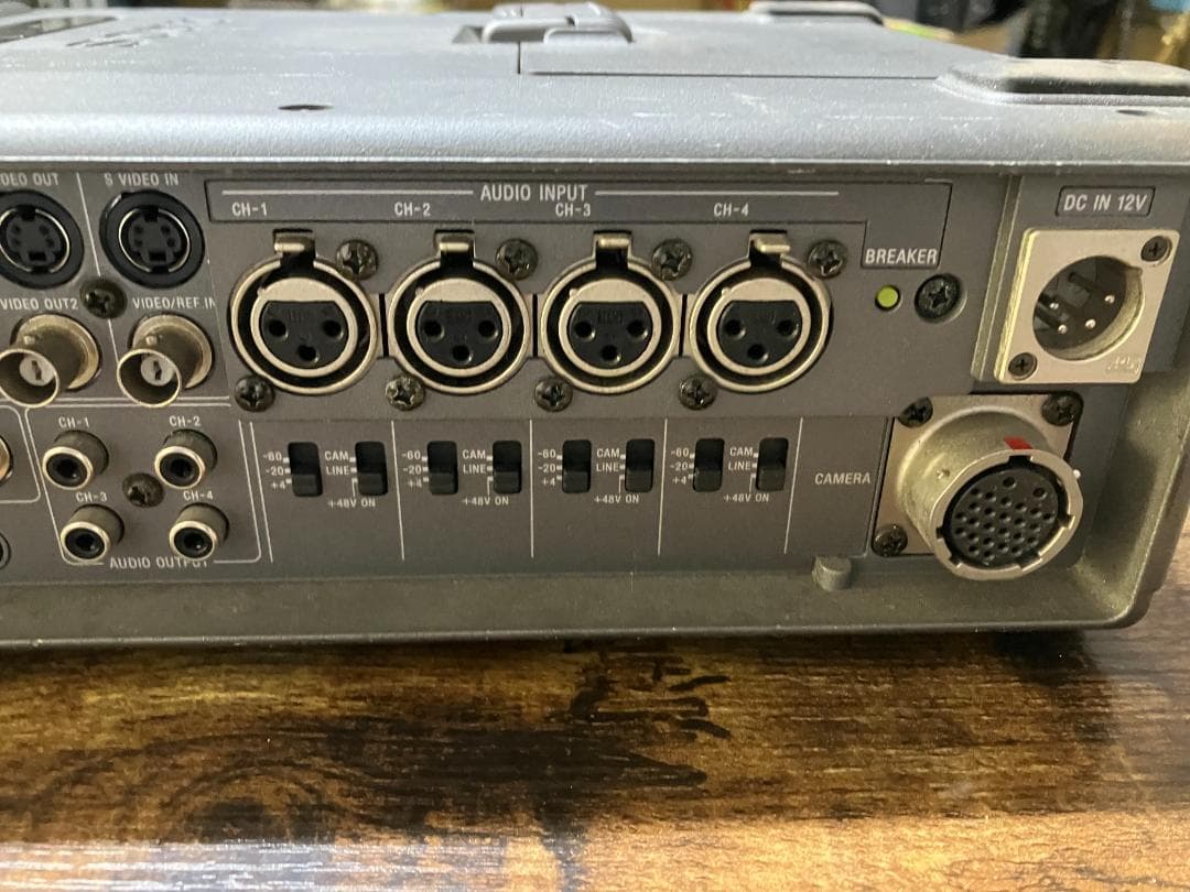 ベース SONY DSR-50