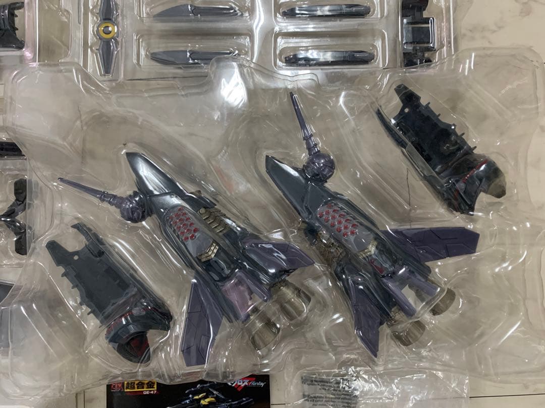 さらに値引き！マクロスフロンティア超合金3点セット　アルト機+オズマ機+ブレラ機