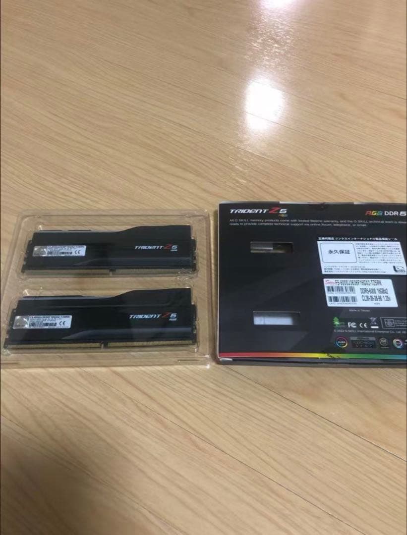 メモリー G.SKILL TRIDENT Z5 DDR5 6000MHz 16GBx2
