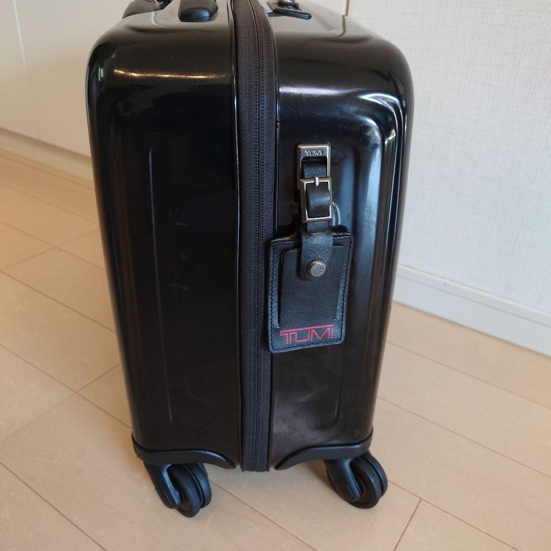 TUMI 22804004D4 コンパクト・4ウィール・ブリーフキャリーケース