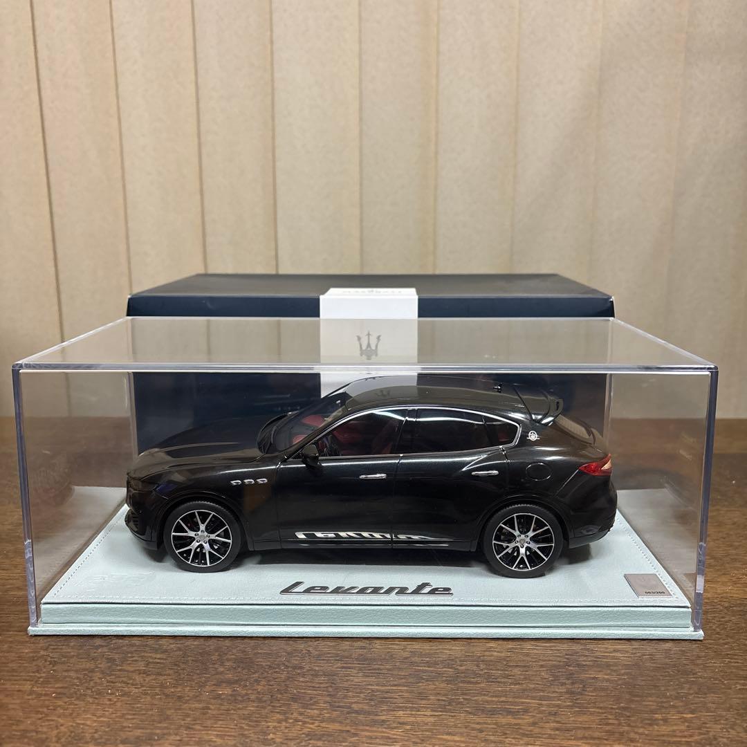 Maserati Levante モデルカー