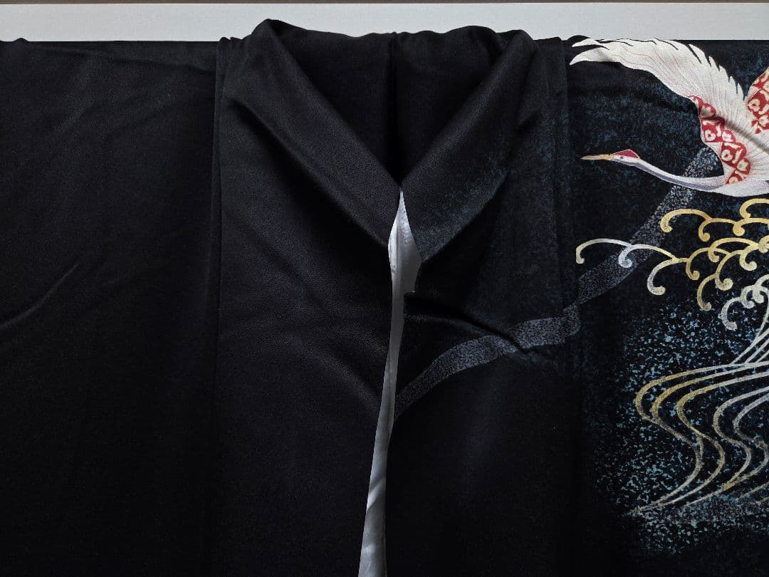 B5◆着物くつろぎ 鶴模様 金彩 刺繍 黒 瑞鳥 袷 正絹 成人式 振袖 着物