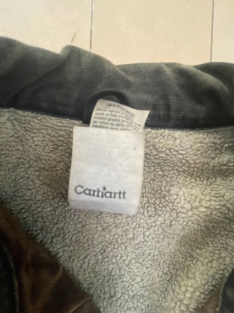 Carhartt ブラウンジャケット フリースライニング