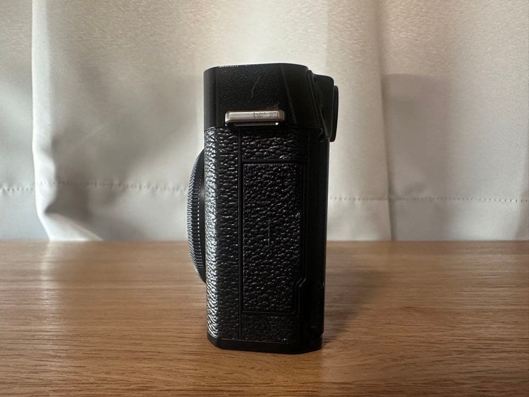 FUJIFILM X-E4 ブラック