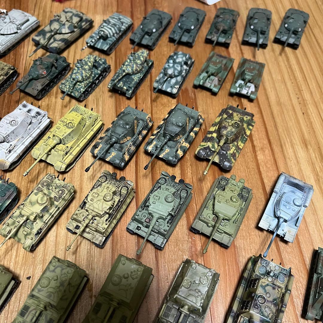 1/144 戦車　フィギュア