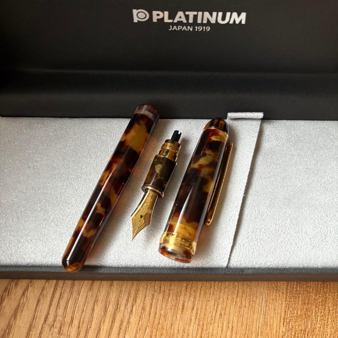 [ぱおお]プラチナ万年筆 センチュリー 3776 セルロイド べっこう
