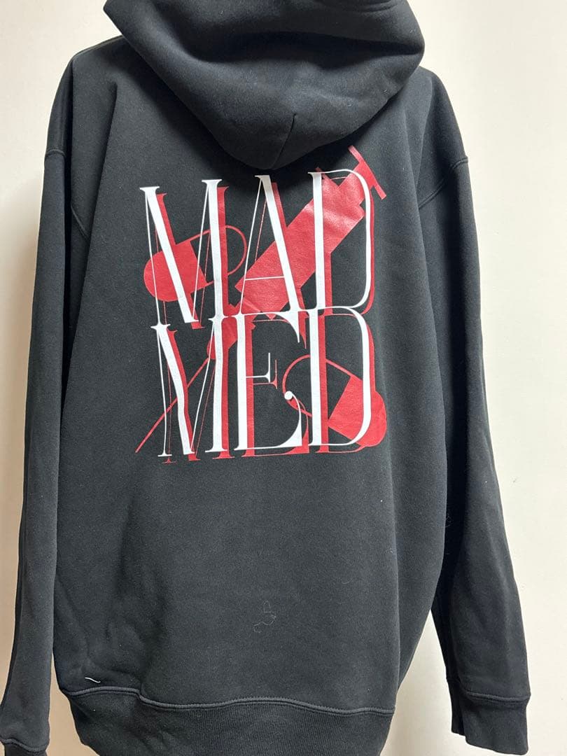 MADMED マドメド　パーカー