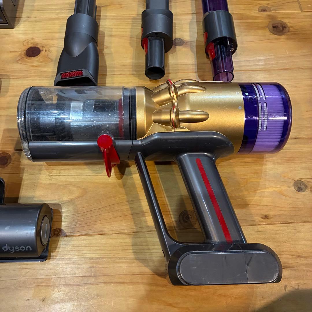 dyson SV21 本体、充電ポート、ノズル各種セット
