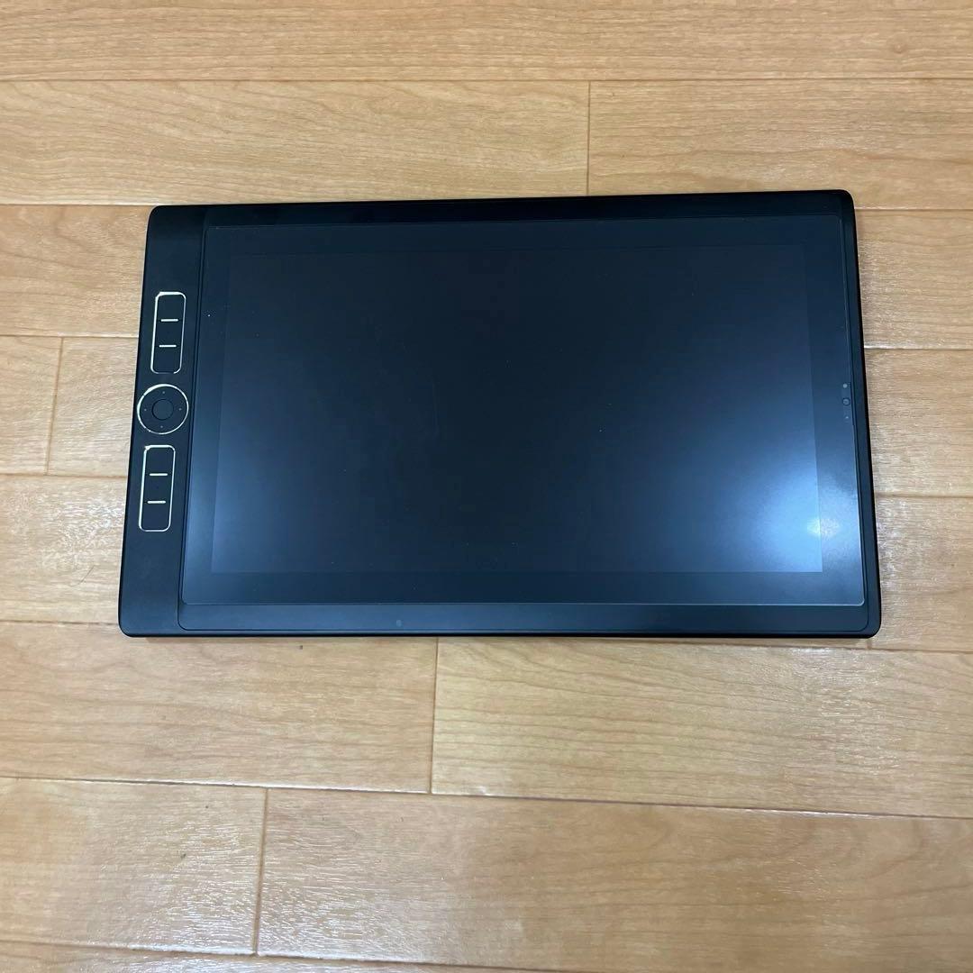 Wacom MobileStudio Pro 13（第2世代） 初期化済