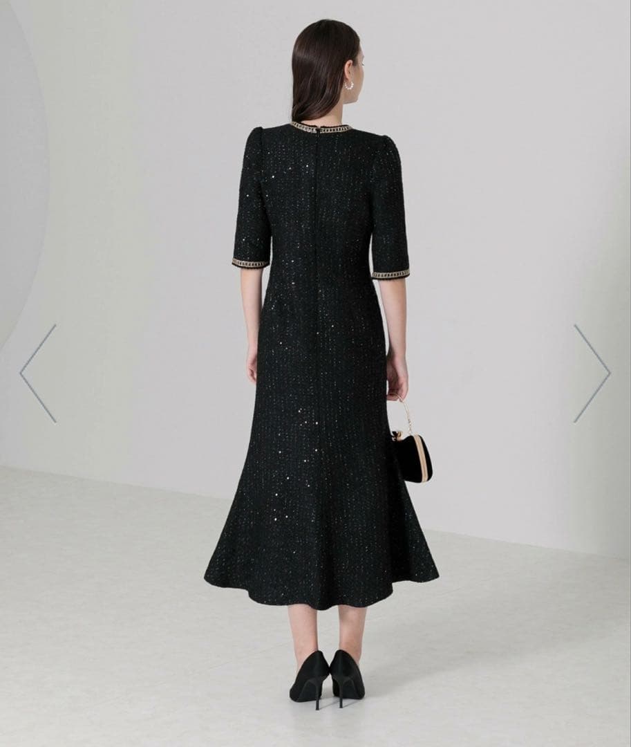 ⭐︎みいさま専用）未使用）Leja/ラメ混ツイードパール釦スパンコール刺繍ドレス