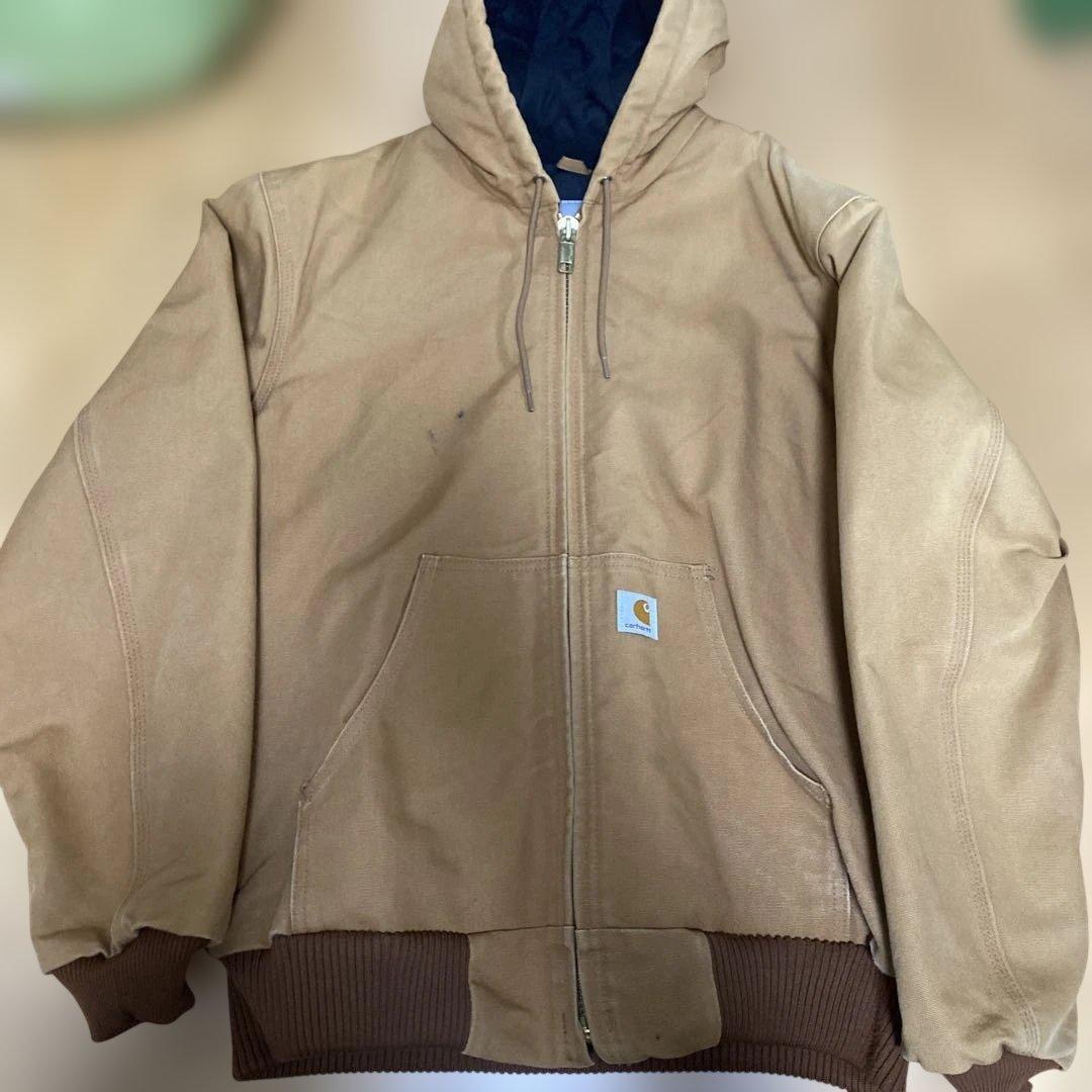 USA製Carhartt フード付きブラウンジャケット 早い者勝ち‼️