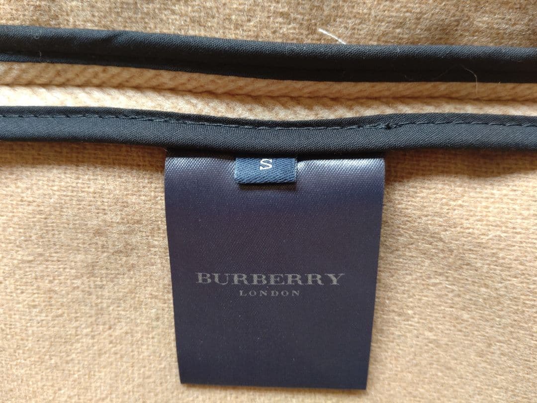 新品未使用/BURBERRY .LONDON わんこコートタイプ洋服 Sサイズ