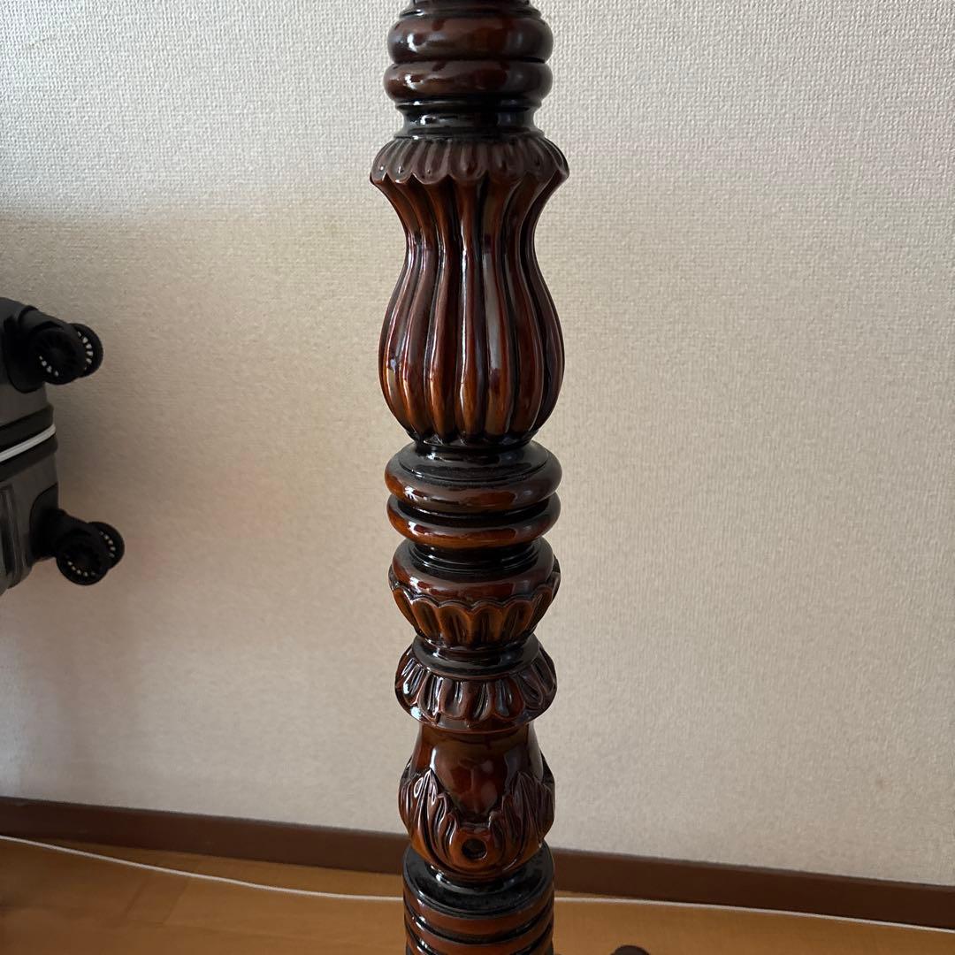 最終値下げマホガニー ハンガーラック アンティーク風 手彫り