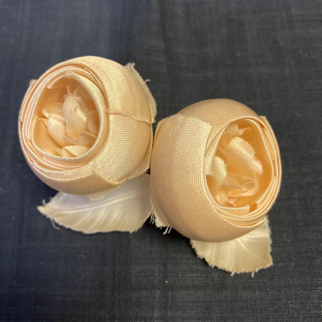 ミナペルホネン tsubomi ブローチ　ベージュ　正規品 箱付き[希少]