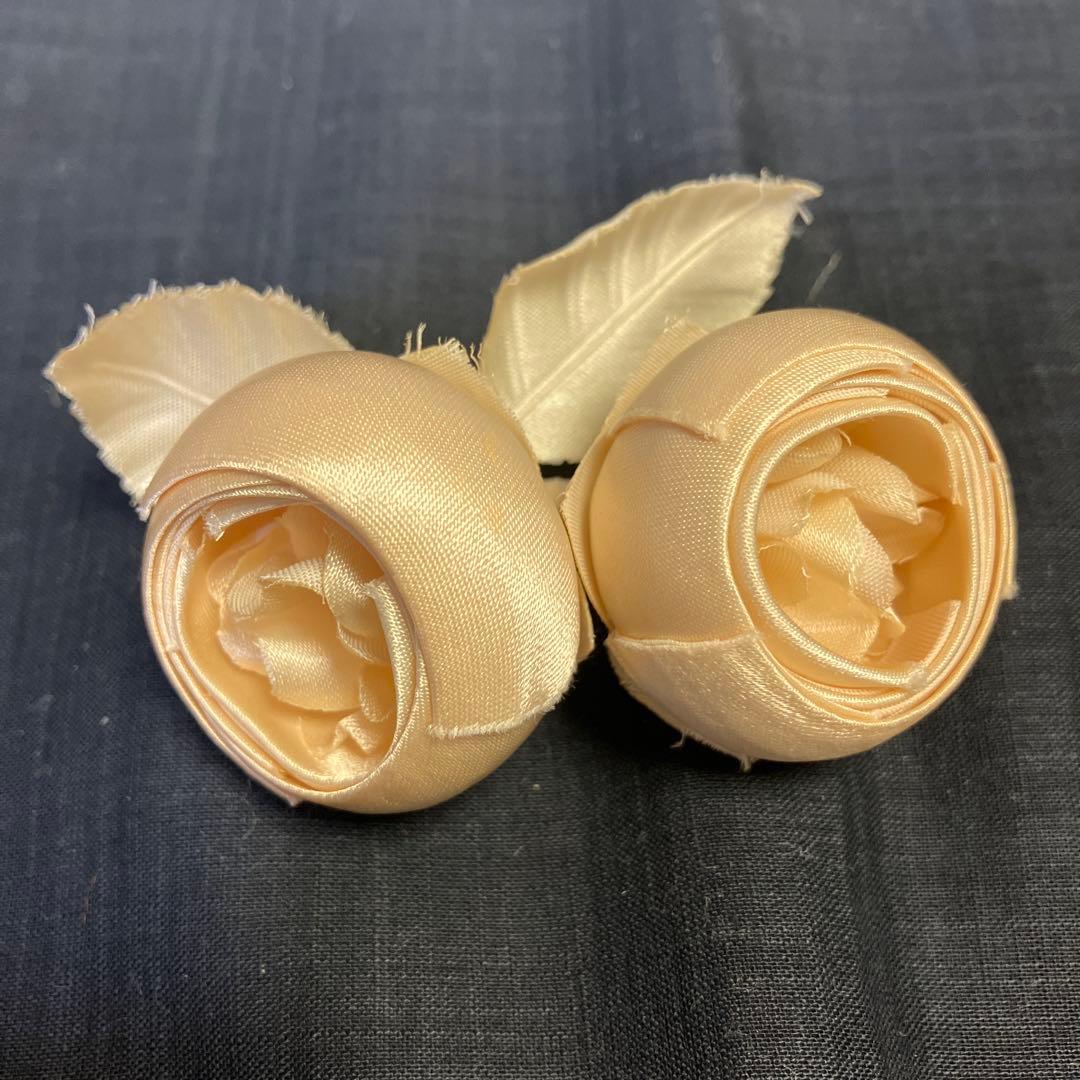 ミナペルホネン tsubomi ブローチ　ベージュ　正規品 箱付き[希少]