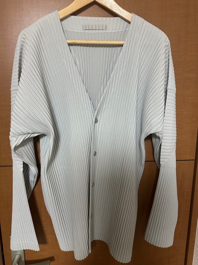 HOMME PLISSE ISSEY MIYAKE ノースリーブ&カーディガン
