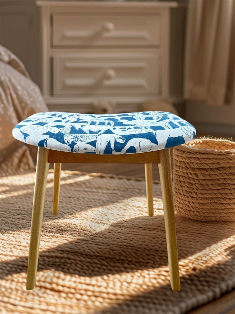 ミナペルホネン生地使用スツール　チェア　オットマン　インテリア雑貨　家具　未使用