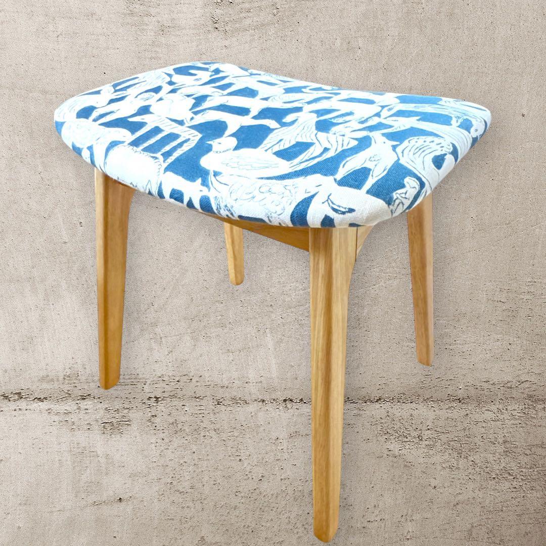 ミナペルホネン生地使用スツール　チェア　オットマン　インテリア雑貨　家具　未使用