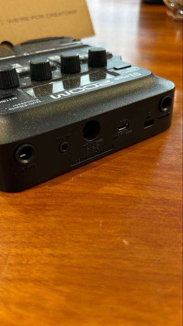 【ほぼ新品】ZOOM G1 FOUR マルチエフェクター