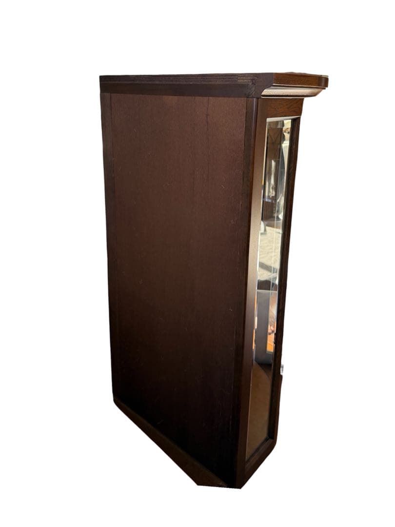 こぶろきわ【カリモク】コロニアル 照明付き 飾り棚 コーナーキャビネット