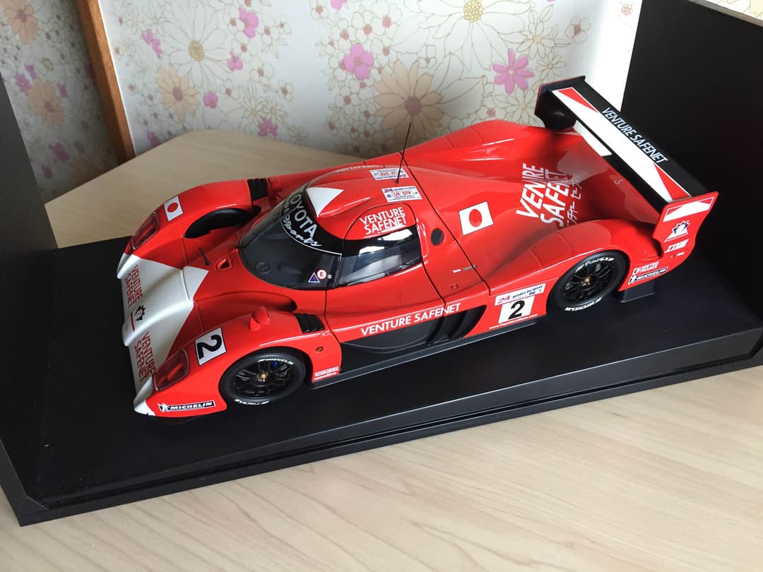 激レア ミニカー 1/18 TOYOTA GT1 TS020 2台セット！