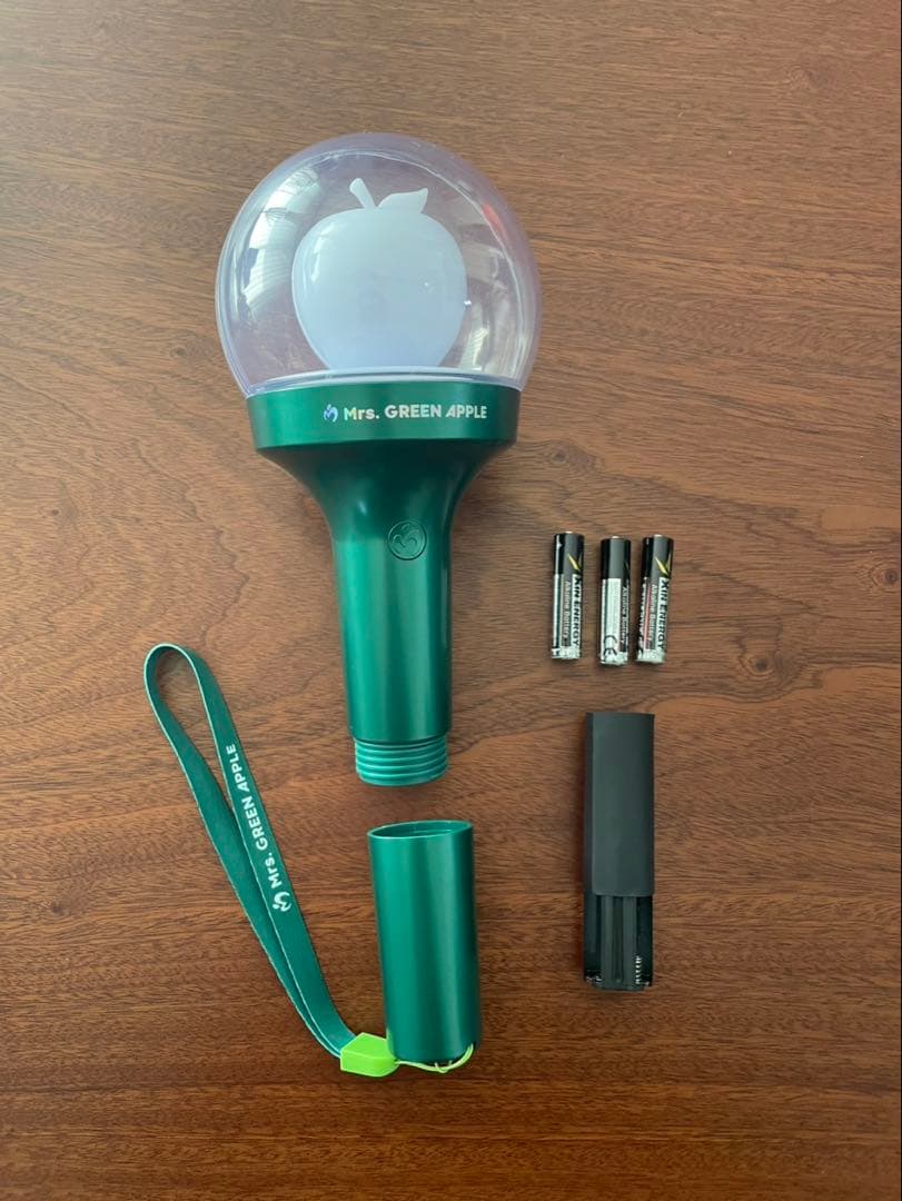 Mrs. GREEN APPLE ミセス ペンライト2本セット➕銀テープ付き