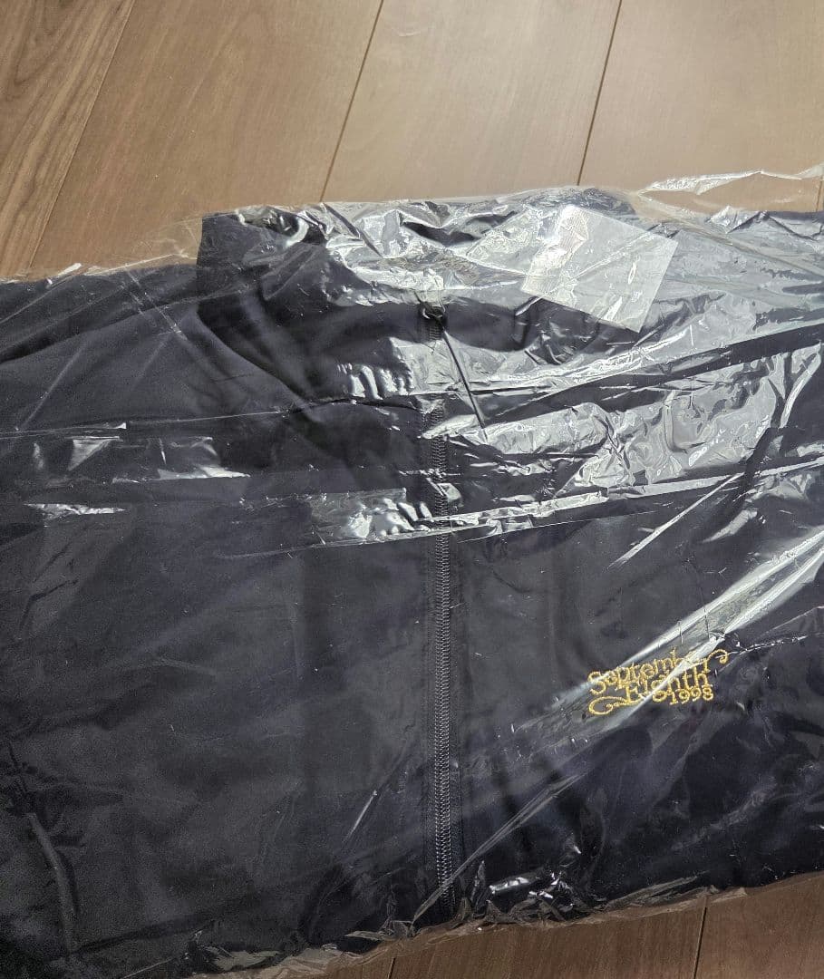 ラスト1点　コブクロ　九月八日　アウター　ネイビー L