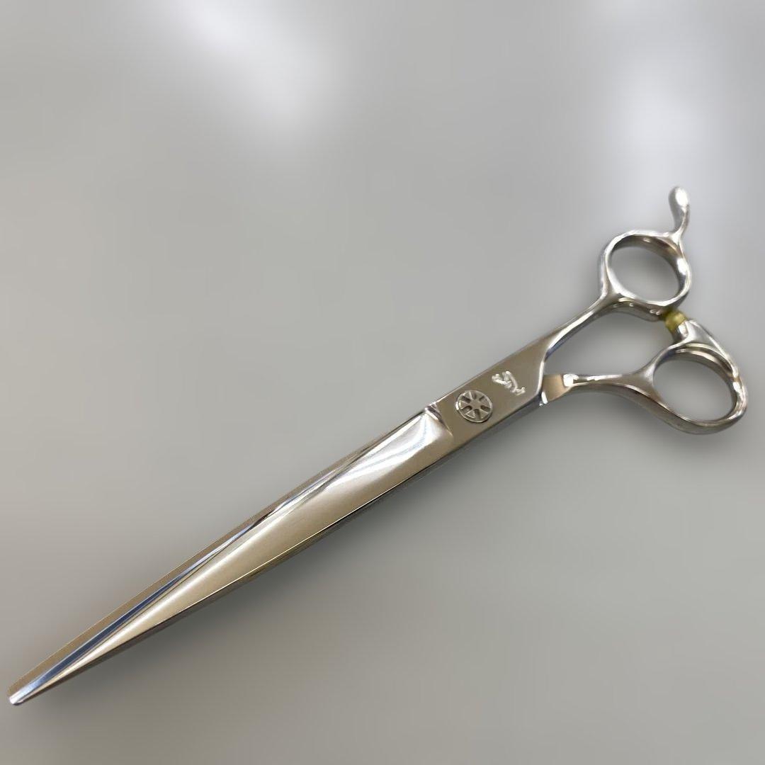 ７インチカットシザー　パワーあるハサミ　安定感抜群！