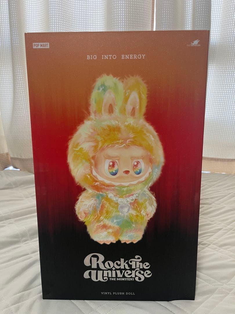 Labubu(ラブブ） ロック・ザ・ユニバース