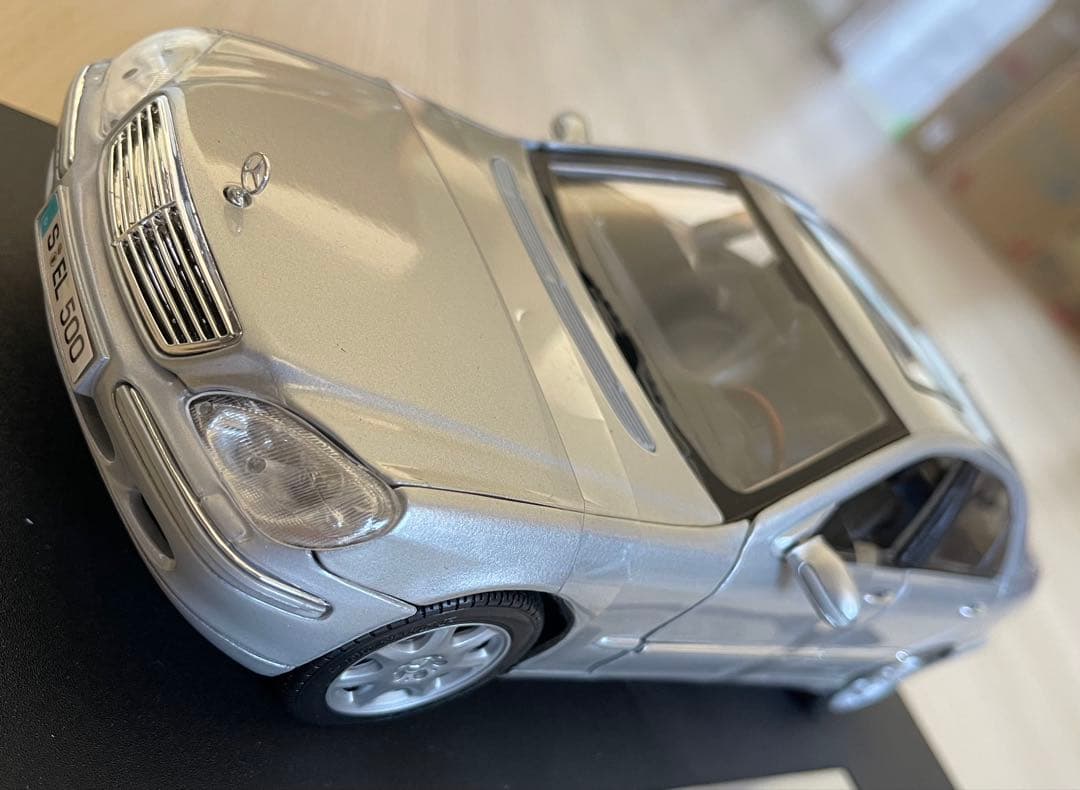 絶版新品　メルセデス-ベンツ/1/18 S-Cクラス　シルバー