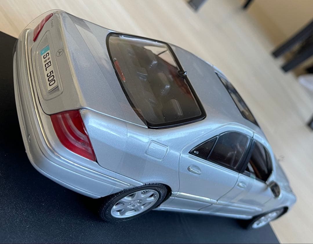 絶版新品　メルセデス-ベンツ/1/18 S-Cクラス　シルバー