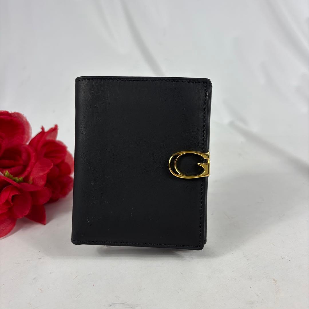 美品　GUCCI　グッチ　二つ折り財布　G金具　レザー　ブラック　レッド