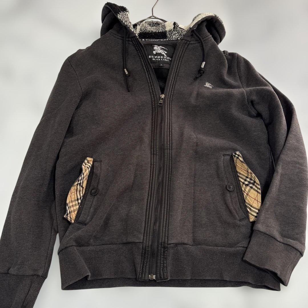 ✨大人気✨バーバリーブラックレーベル ダークグレー　パーカー　ノバチェックXL