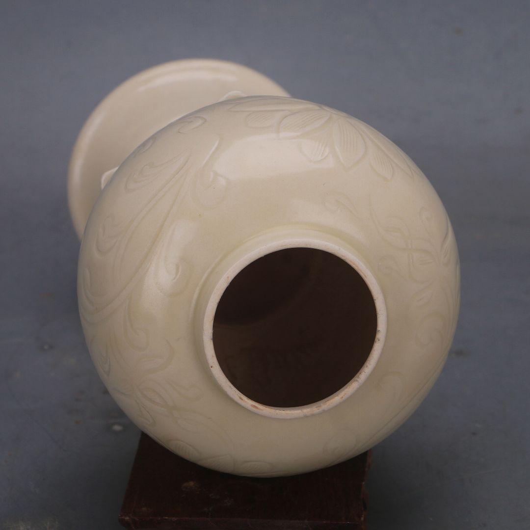 宋定窯 白釉暗刻堆彫蓋缶 景徳鎮 陶磁器 装飾品 現代工芸品 美術品 置物