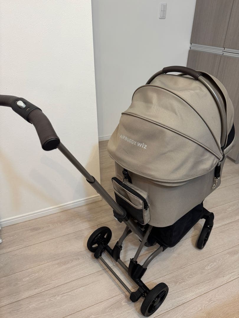 エアバギー wiz x VINTAGE KHAKI