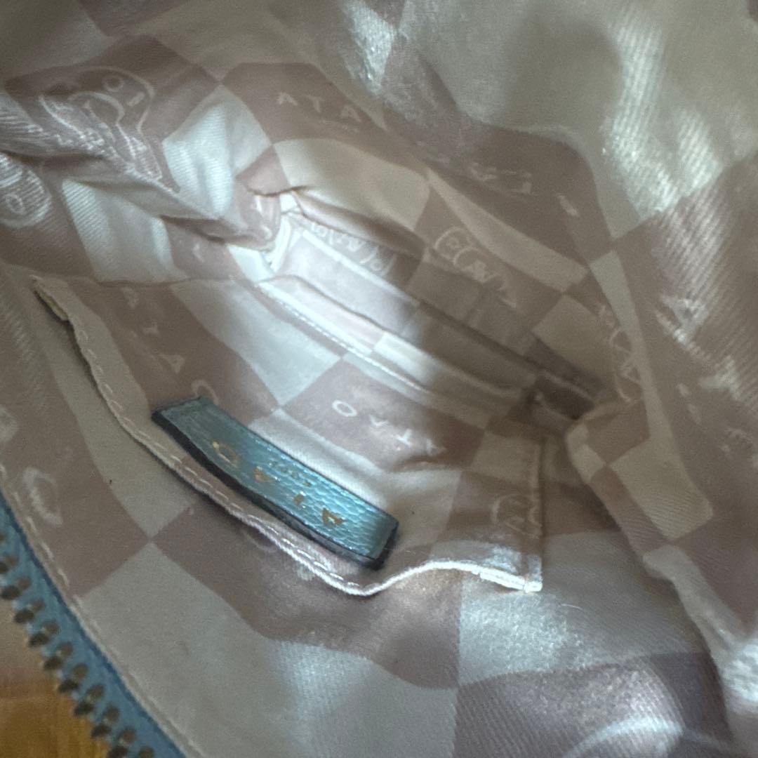 ATAO 315gの軽さ　持ち手、斜めがけ