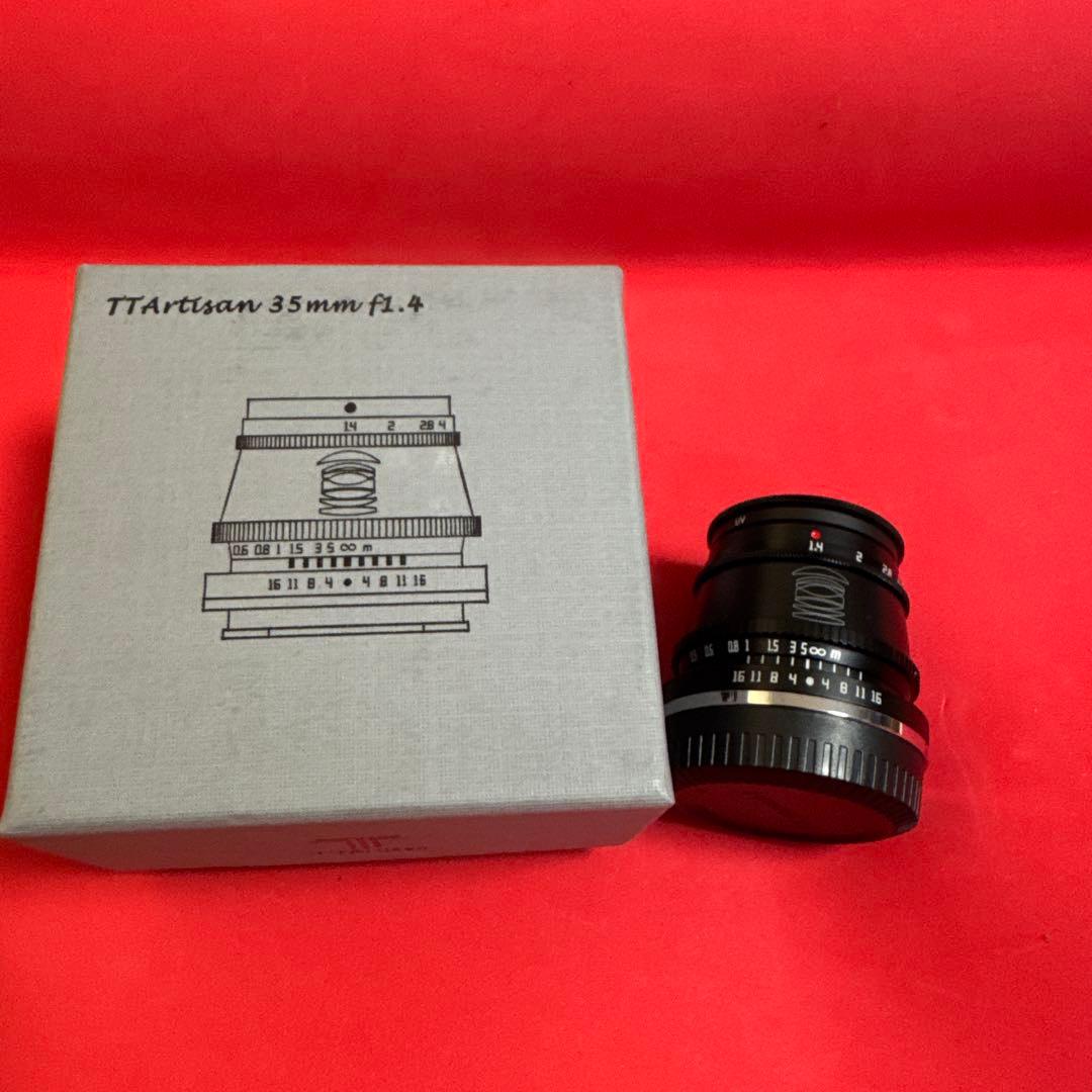 TTArtisan 35mm F1.4 MF単焦点レンズ