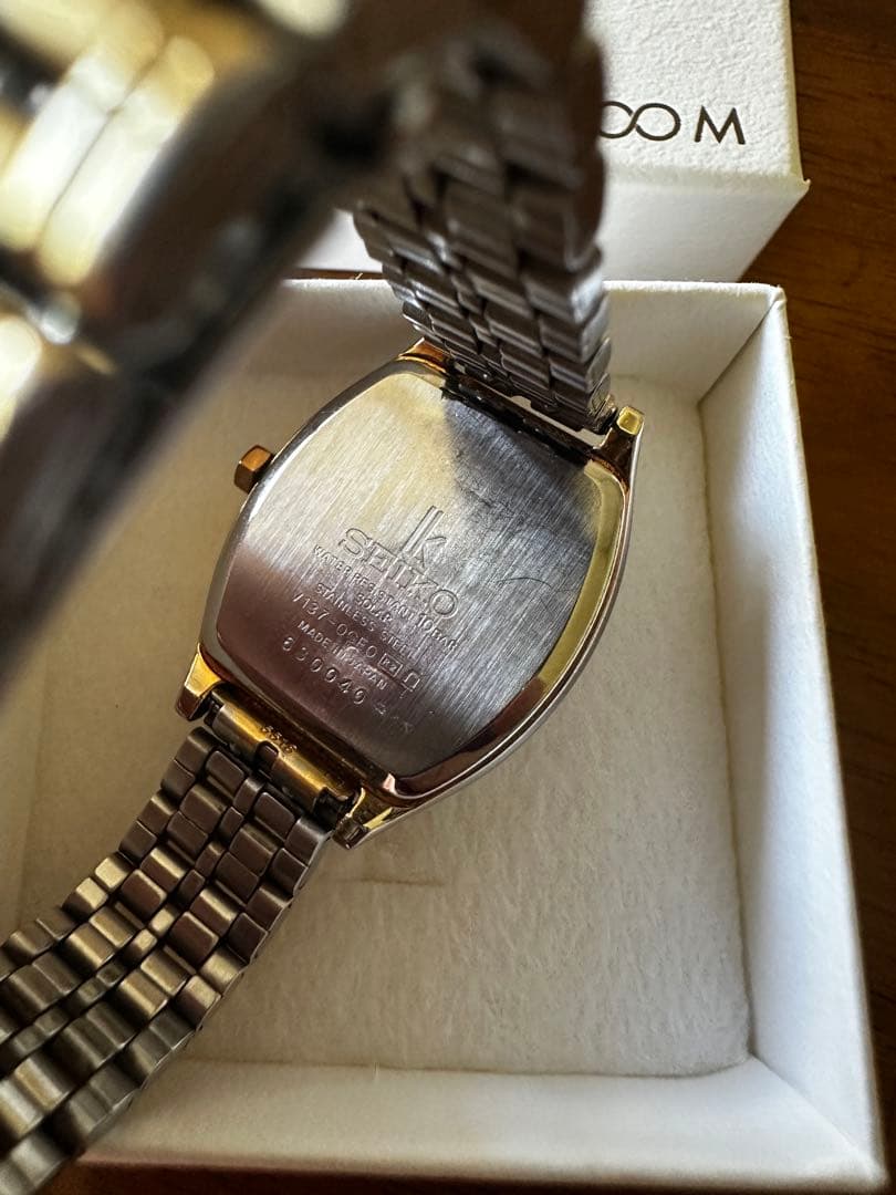 セイコー 腕時計 ルキア ピンク文字盤 ソーラー電池 稼働品