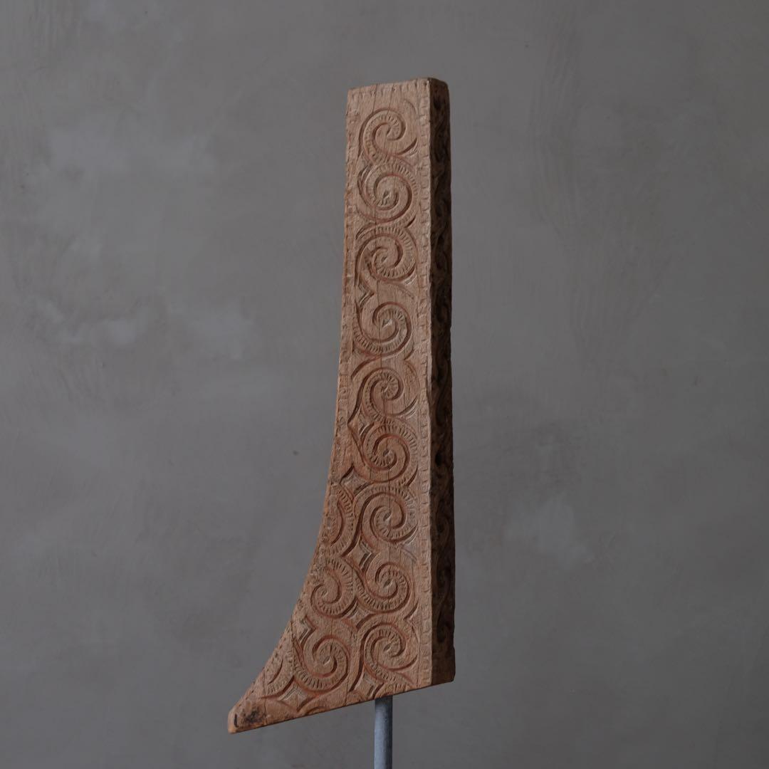 インドネシア スラウェシ島 トラジャ族 木彫オブジェ　彫刻 建材 古材 古道具