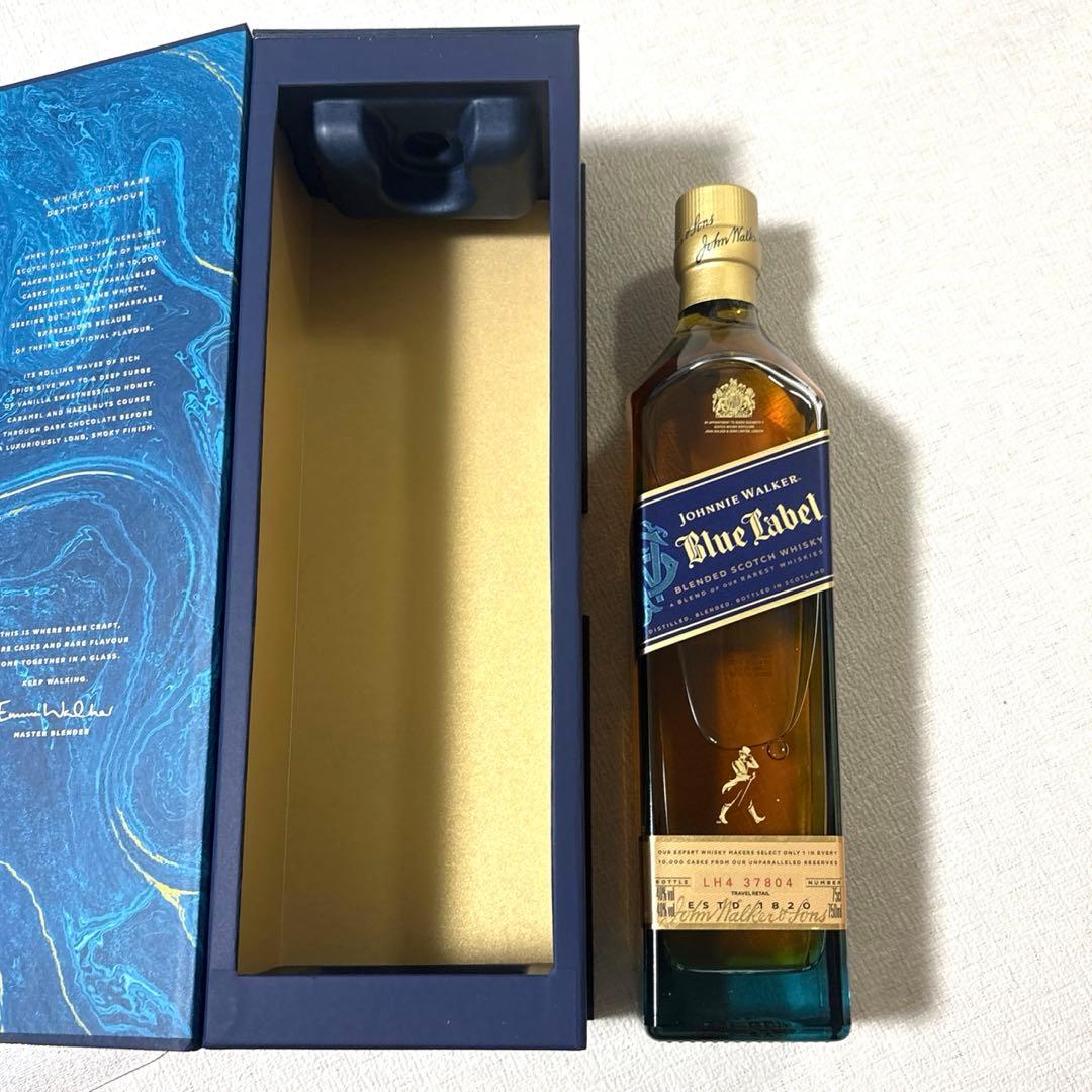 【新品未開封】ジョニーウォーカー ブルーラベル 750ml 40% 箱付き