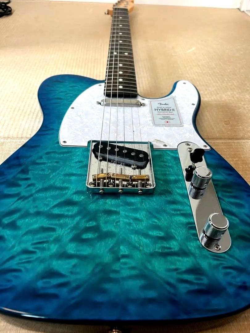 2024年限定！Fender Hybrid 2 tele aquamarine