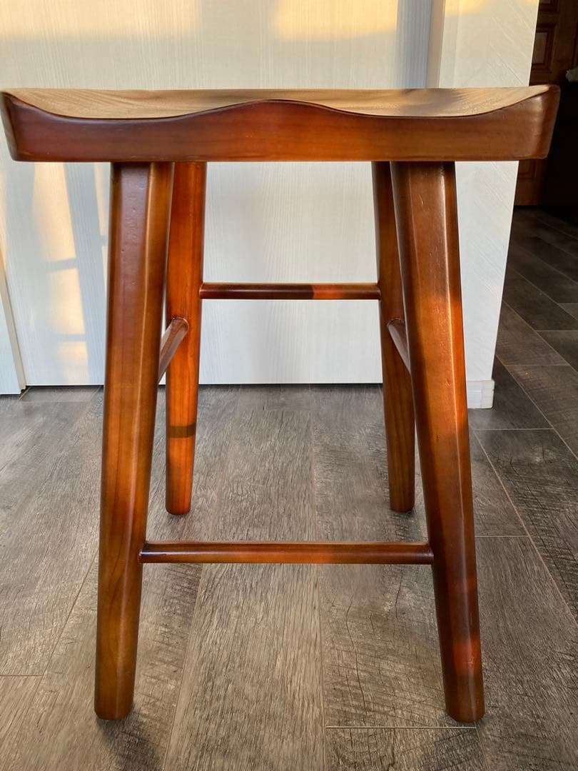 【kona】木製スツール 波型座面