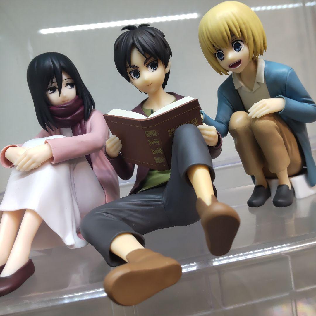 エレン＆ミカサ＆アルミン ～壁の外の世界～ 　一番くじ A賞 フィギュア
