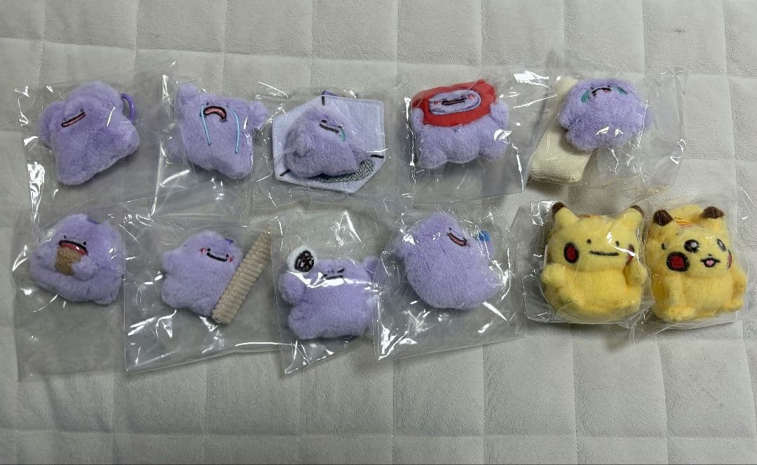 メタモン韓国ポップアップ ぬいぐるみキーリング ガチャ コンプセット