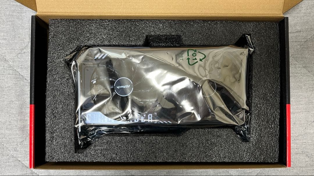 グラフィックボード・グラボ・ビデオカード ASRock Radeon RX9060XT Challenger 16GBOC